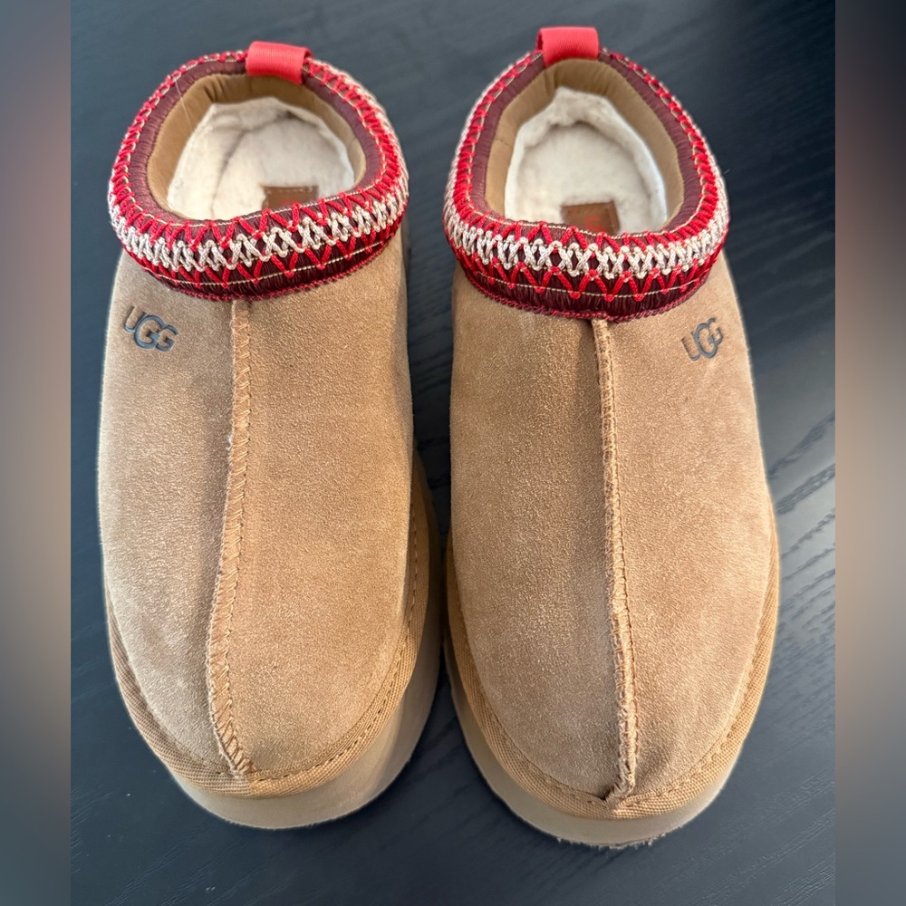 UGG Tazz II